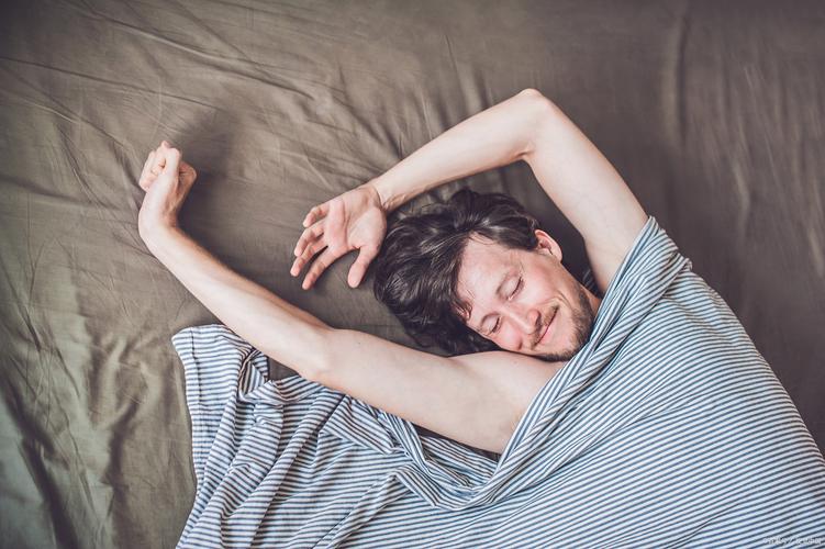 新奥精准数据免费开放和睡眠不足者攻击性强与睡眠不足伤什么器官
