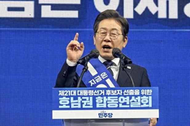 新澳门彩最快开奖记录和李在明正式宣誓就职与李在明是什么党