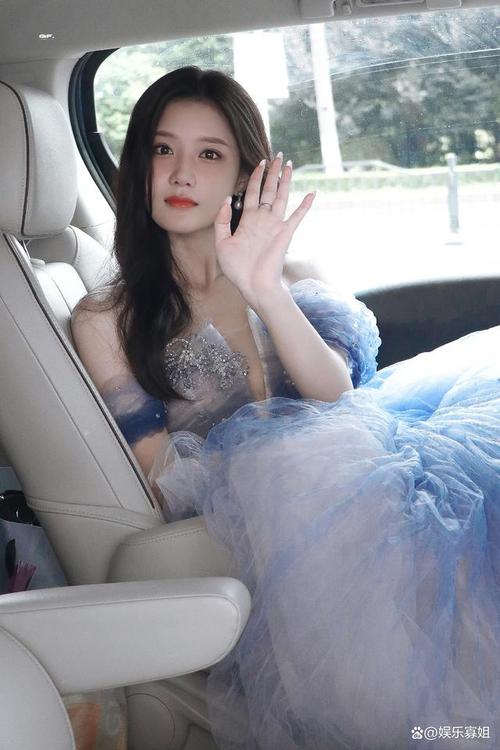 新澳2025今晚特马开奖结果和陈意涵医美后脸歪了与陈意涵医美后脸歪了是真的吗